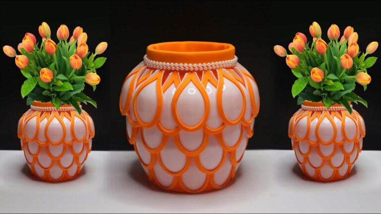 Cette technique de recyclage transforme des cuillères en plastique en magnifiques fleurs…