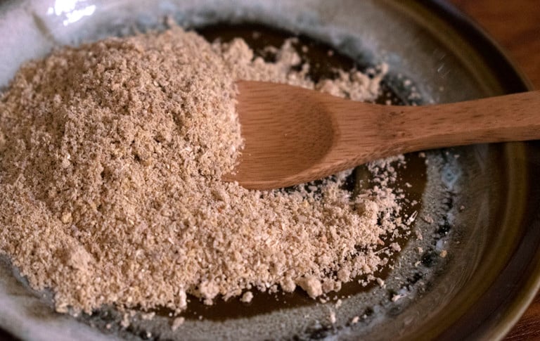 Comment préparer du gingembre en poudre et une délicieuse recette de boisson